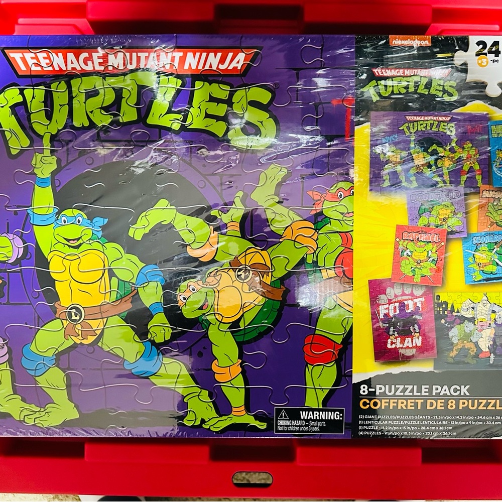 Sealed Teenage Mutant Ninja Turtles, 8 Jigsaw Puzzle Bundle in Storage Box